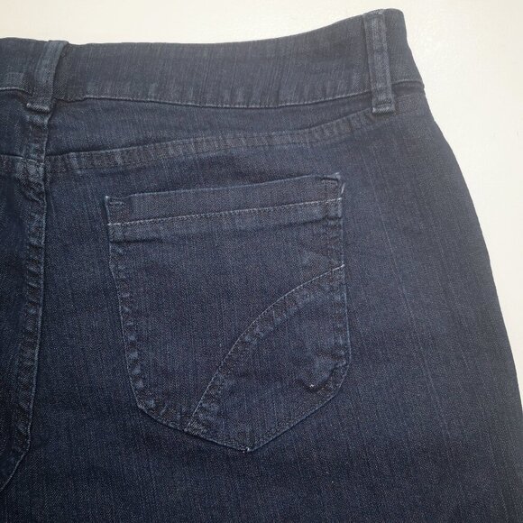 Riders by Lee Ladies Size 18P Dark Wash Tummy Control Straight Leg Blue Jeans - Picture 8 of 13
